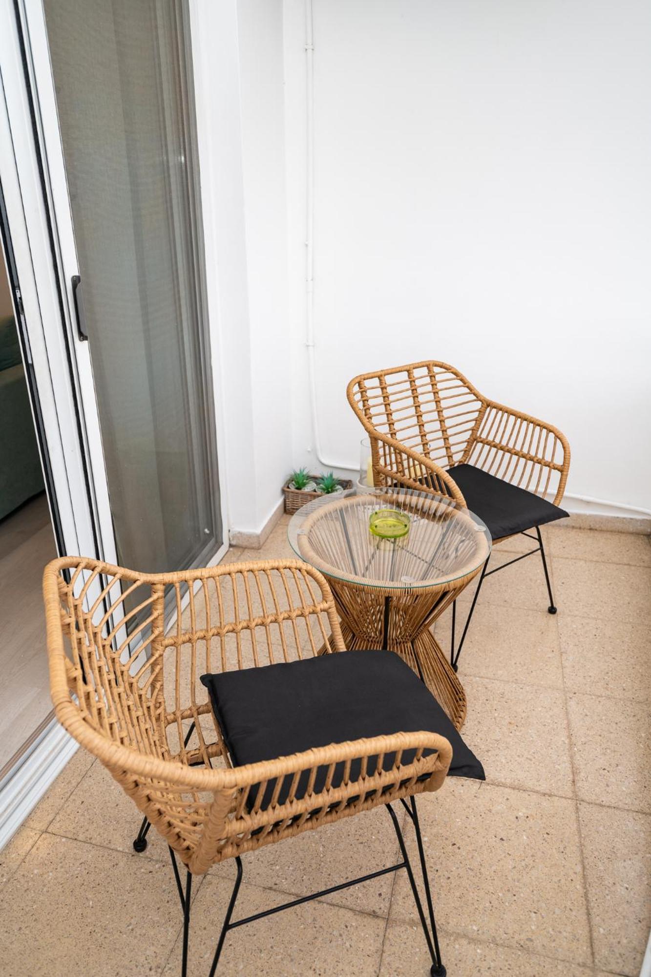 Lazuli Sea View Beachfront Ap 21 Λάρνακα Εξωτερικό φωτογραφία