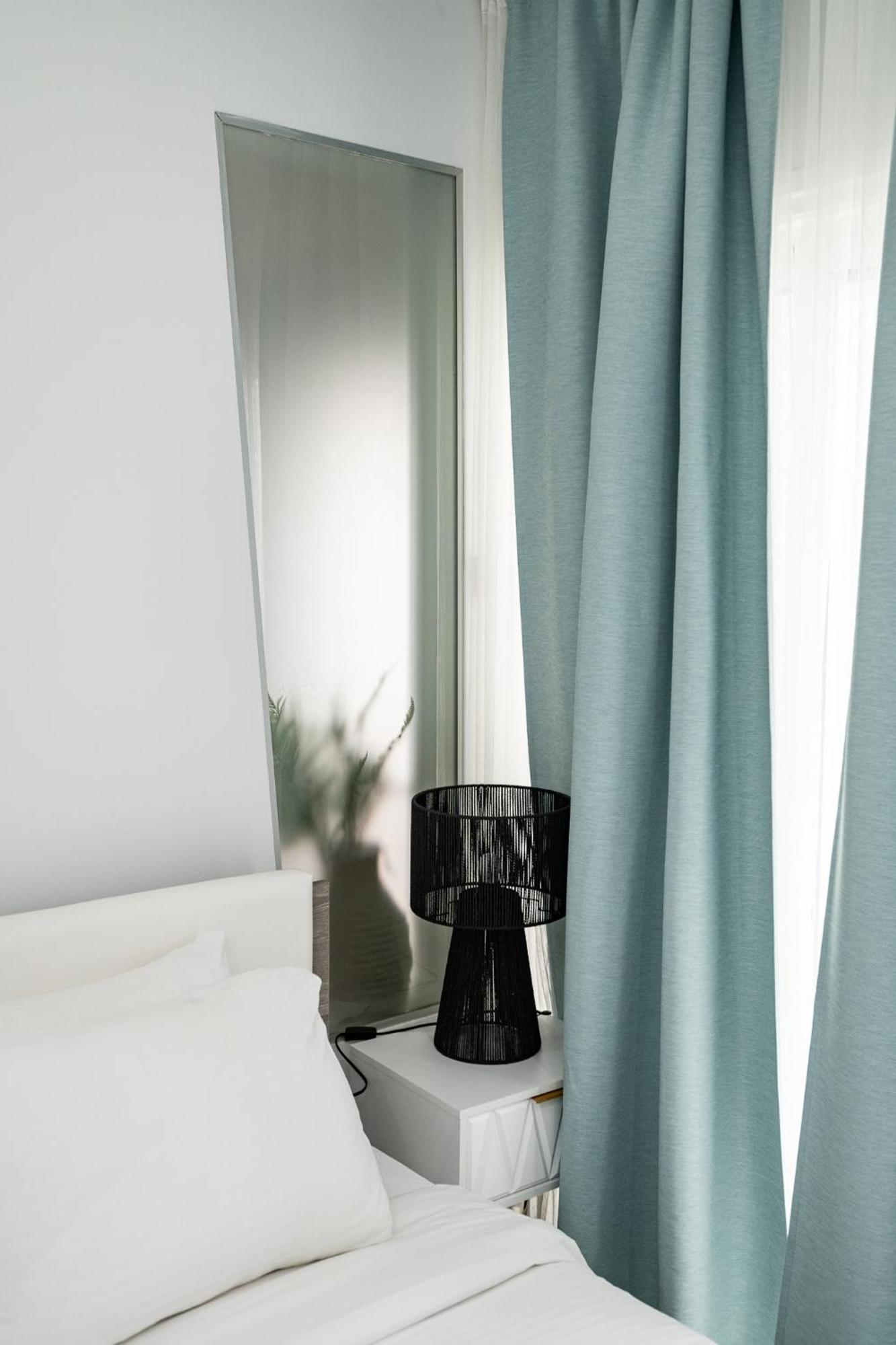 Lazuli Sea View Beachfront Ap 21 Λάρνακα Εξωτερικό φωτογραφία